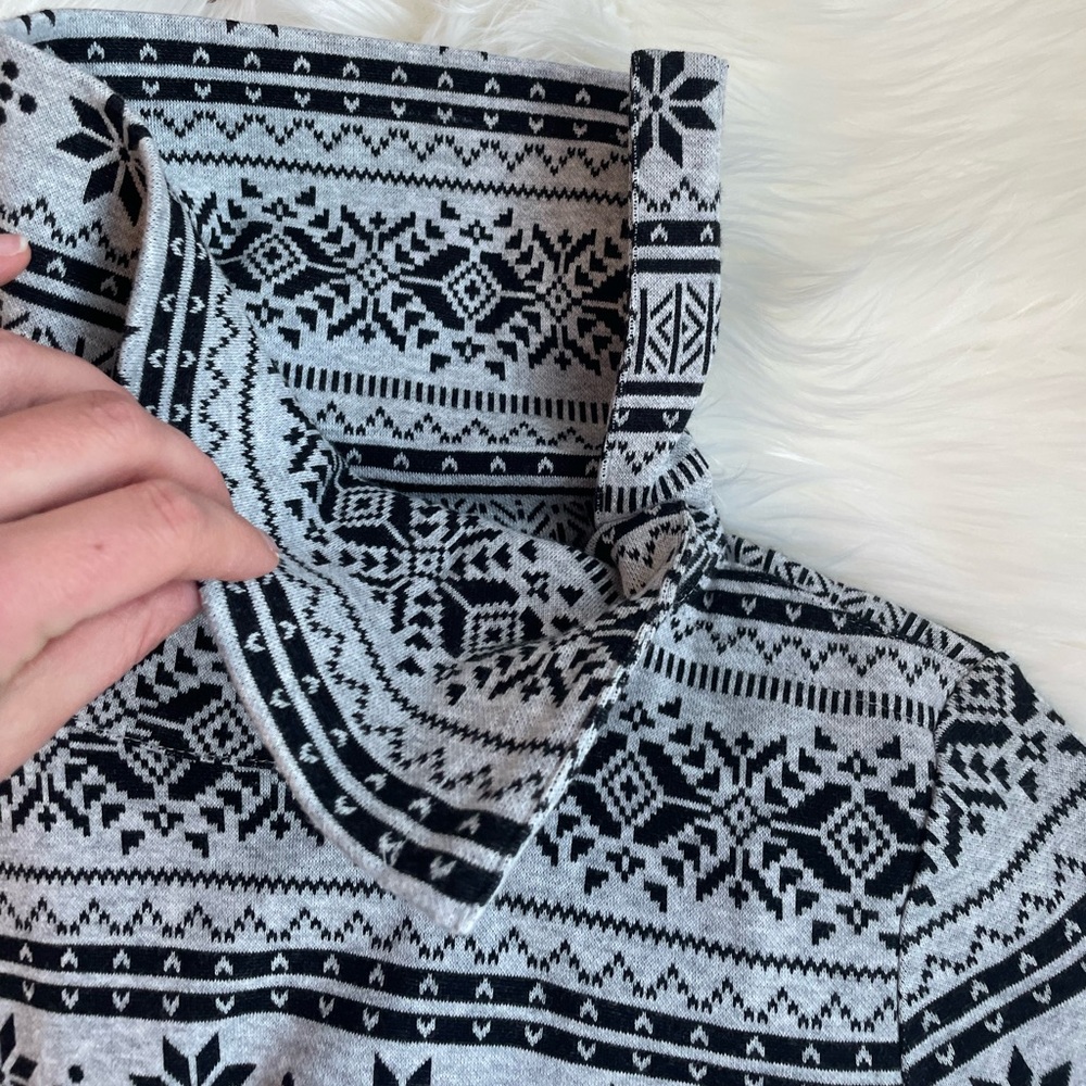 Talbots Split Neck Pullover- Winter Wonderland Fa… - image 4